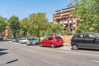 Pis a Valdezarza. Piso en venta en madrid