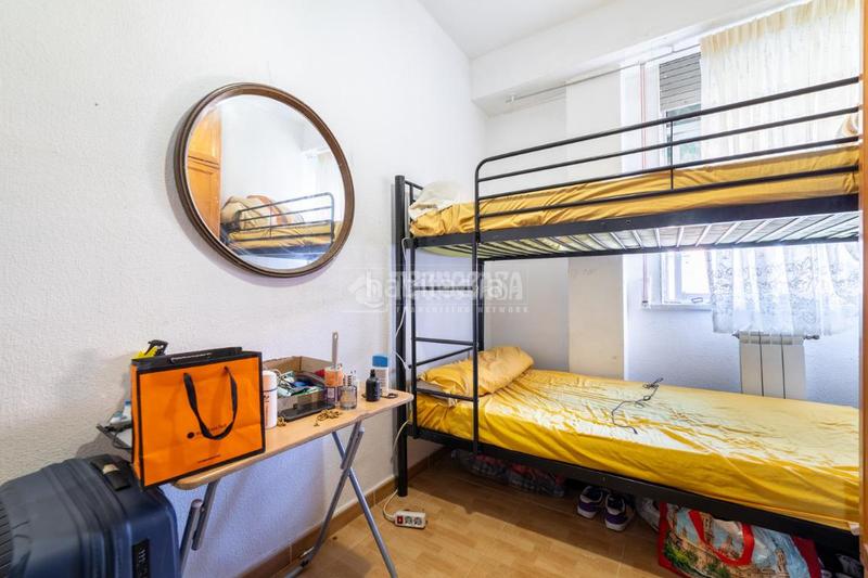 Foto 04036935-f21a-4782-bc06-7c0b419c9fa0. Piso  en venta en Valdezarza Madrid