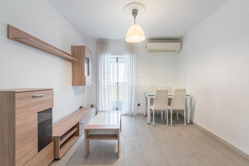 Foto 17ff7b4c-c52c-42c6-8171-036d1ab7e971. Piso  en venta en Valdezarza Madrid