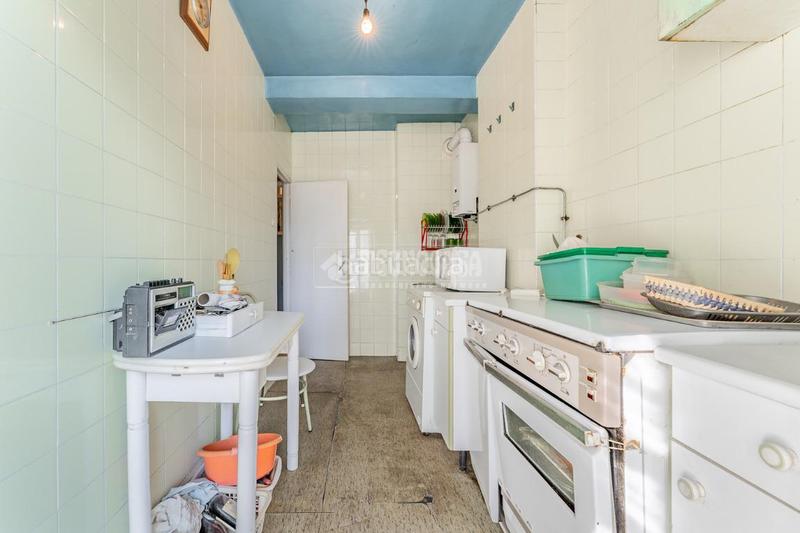 Foto 553f26c6-064a-4a3c-a1aa-da817ca79f09. Piso  en venta en Valdezarza Madrid