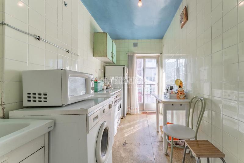 Foto a384e0b0-e830-47ae-9da9-11e9c2404e03. Piso  en venta en Valdezarza Madrid