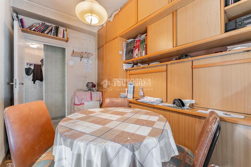 Foto d3cf857a-0020-425a-a73b-6311dbc9e8af. Piso  en venta en Valdezarza Madrid