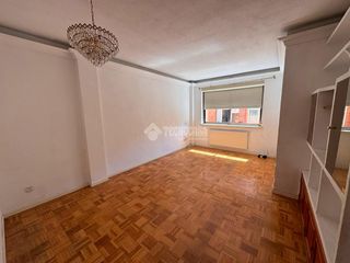 Flat in Valdezarza