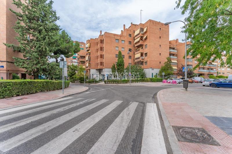 Foto 6ac4c719-18ba-46d2-953c-3202a2d46693. Piso  en venta en Valdezarza Madrid
