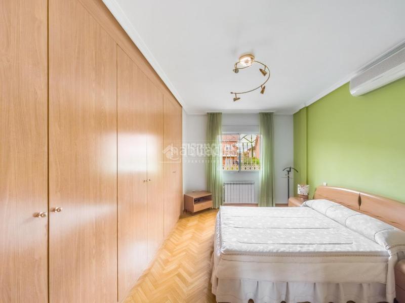 Foto 574798fd-f3cf-4406-a4bc-4de6bb4883cd. Maison jumelée avec chauffage piscine dans Rivas Futura Rivas - Vaciamadrid