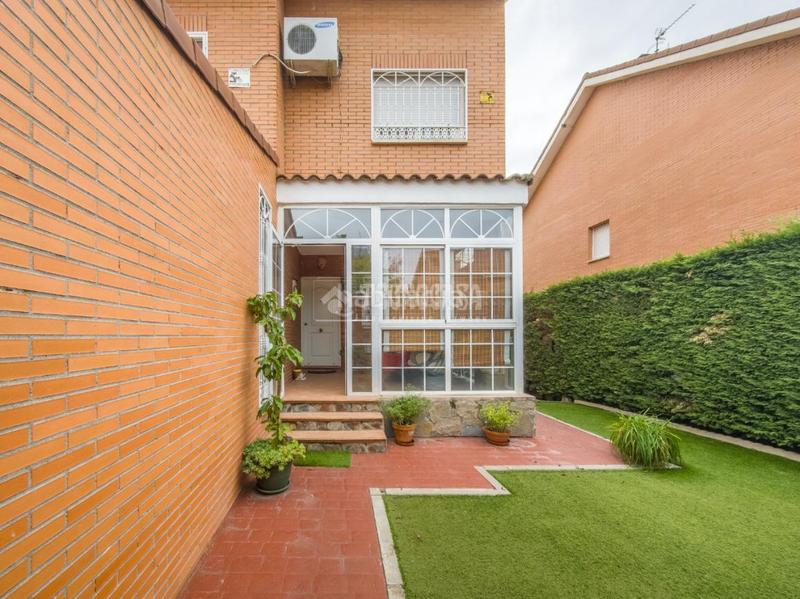 Foto bda58872-a686-46cc-b657-af4958a7517a. Maison jumelée avec chauffage piscine dans Rivas Futura Rivas - Vaciamadrid