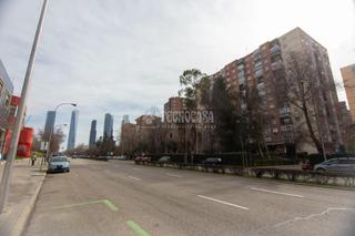 Pis a La Paz. Piso en venta en madrid