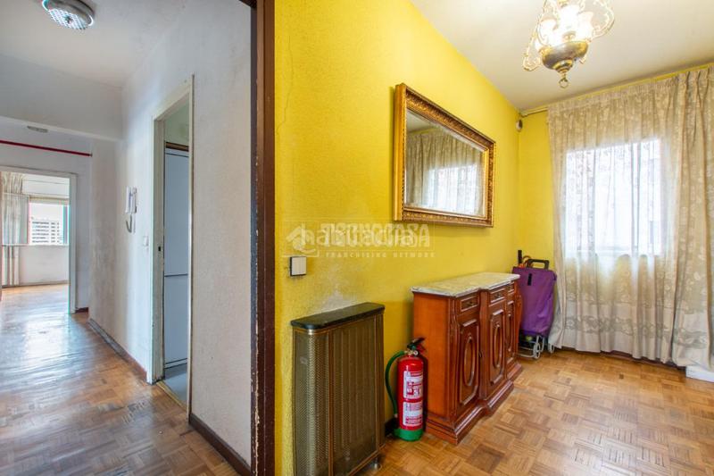 Foto 6677bb1f-82ed-49b5-b8ba-92ad6bda8d52. Pis a La Paz Madrid