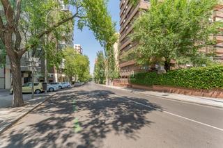 Pis a La Paz. Piso en venta en madrid