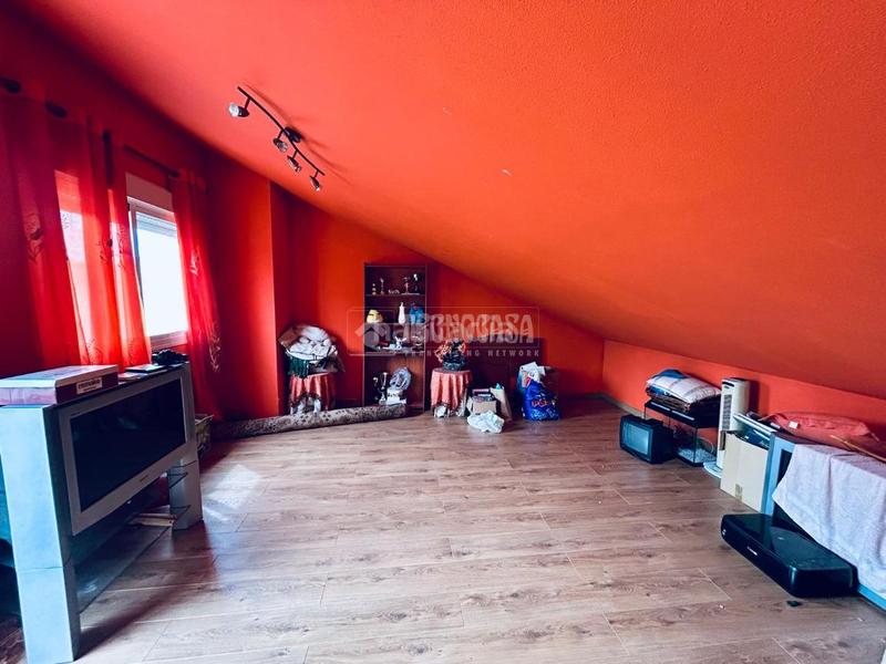 Foto 280aded4-719b-4250-a3d5-54eff0793e4a. Towny house in Quijorna