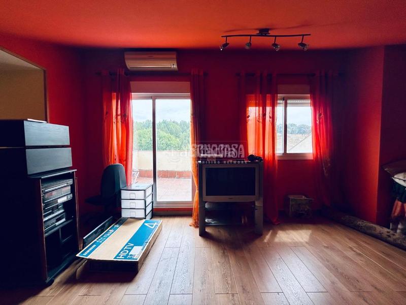 Foto e442e4cb-36f6-4653-952a-3110c857e682. Towny house in Quijorna