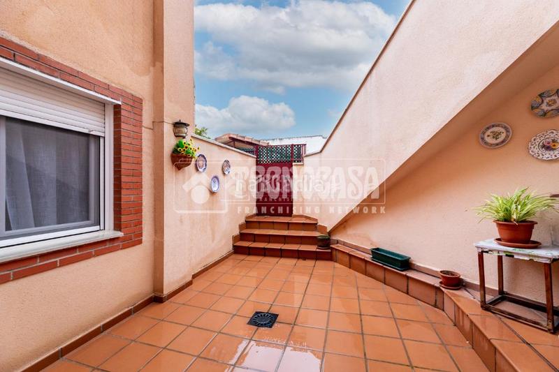 Foto 8843c7cd-d057-4d61-9fcc-829cba414b25. Towny house with heating parking in Quijorna