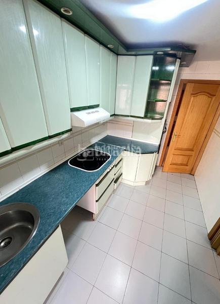Foto dcd76f81-a51d-40c9-bf8b-b8bd0dd17382. Piso  en venta en La Serna Fuenlabrada