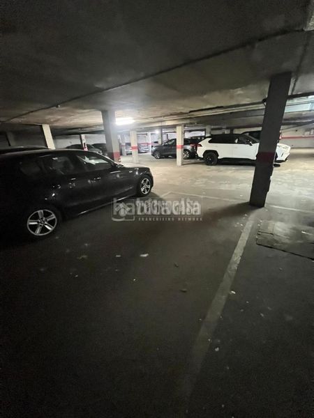 Foto c8f25a2a-4187-409b-b483-a4714a095022. Aparcament cotxe a La Avanzada-La Cueva Fuenlabrada