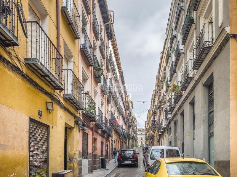 Foto ce7a3ad2-7770-4e15-886b-2e43e6a1a5af. Etagenwohnung mit heizung in Embajadores-Lavapiés Madrid