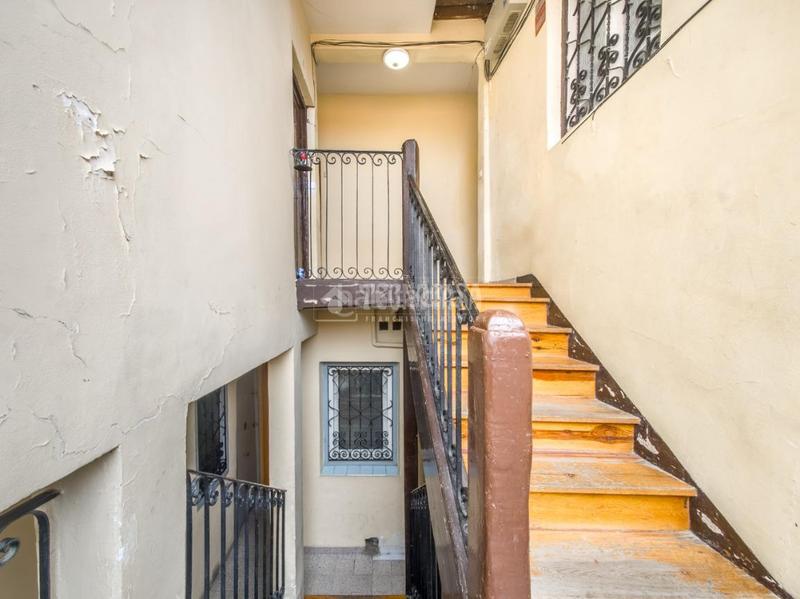 Foto fd3d44b1-0d3a-42ca-b2ce-eaa8992ea7bf. Etagenwohnung mit heizung in Embajadores-Lavapiés Madrid