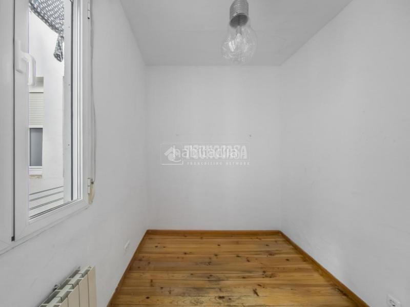 Foto f3f5de36-ebb6-4138-91f3-088e1c625128. Location appartement dans Embajadores-Lavapiés Madrid