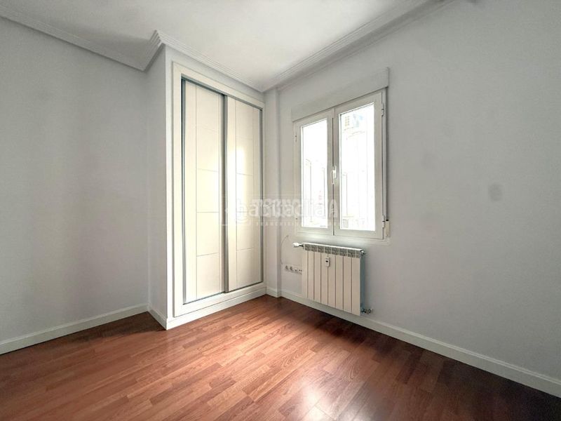 Foto ed55780d-a1aa-42f8-bd91-ee110f6d4424. Piso  en venta en Castilla Madrid