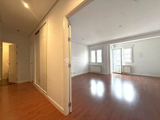 Pis a Castilla. Piso en venta en madrid