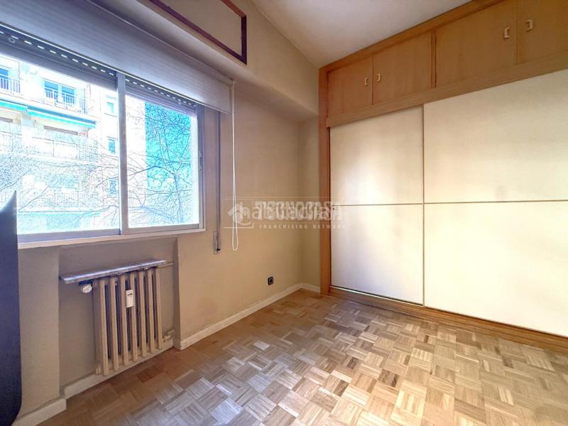 Foto a0fc3bea-2624-478d-b692-fe39918bb763. Piso  en venta en Castilla Madrid