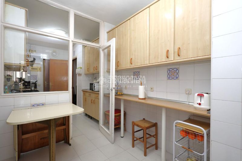 Foto 8ba4cf2d-cb51-4640-a1b1-828ea2d06a00. Piso  en venta en Castilla Madrid
