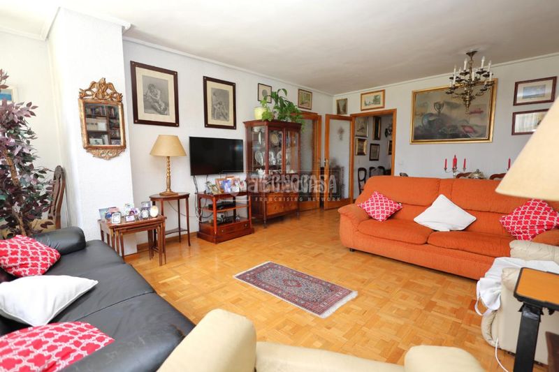 Foto e40cbaf2-5d8b-4656-9785-7ec78e48c40f. Piso  en venta en Castilla Madrid