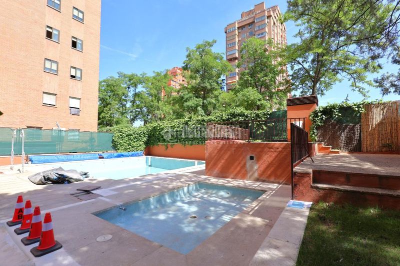 Foto 2a3592dd-377f-438e-a94e-c0b83227f7fe. Piso  en venta en Castilla Madrid