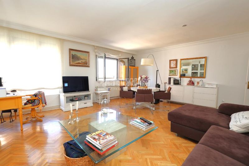 Foto 523ef96f-5375-4bb8-a1d2-a4611ef9cb89. Piso  en venta en Castilla Madrid