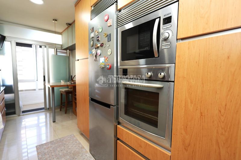 Foto 859846f5-b1e9-44ea-8378-2d45b9e2432b. Piso  en venta en Castilla Madrid