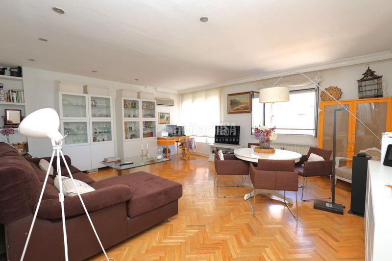 Foto e5e65641-5a4b-411d-a573-f0f9b9021e2d. Piso  en venta en Castilla Madrid