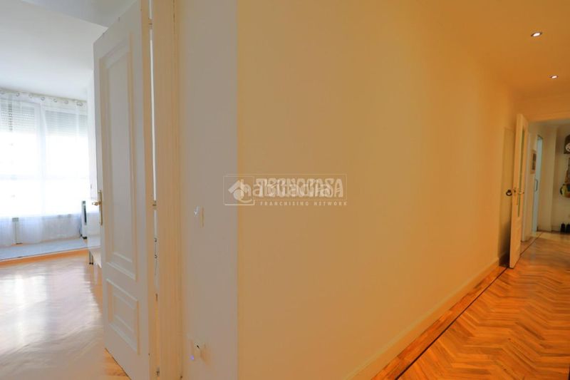 Foto ff0e688d-b235-4aab-bb87-65783f62363f. Piso  en venta en Castilla Madrid