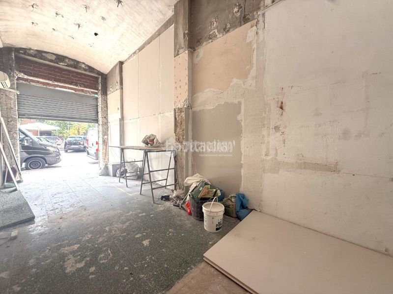 Foto 67048b4f-465a-43da-bea9-fb57e30ffca4. Local comercial a Castilla Madrid