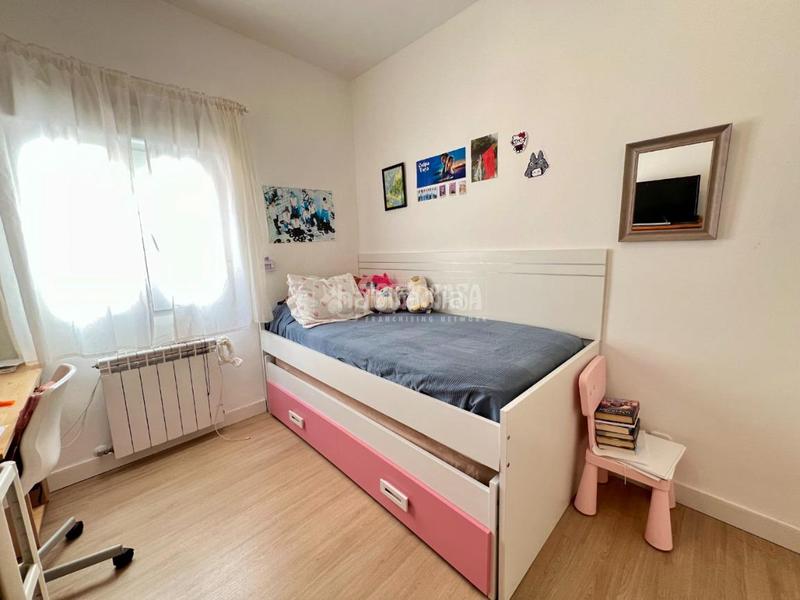 Foto 5e51d23f-9918-4784-8e95-d6deb2ee3286. Appartement avec chauffage dans Puerta del Ángel Madrid
