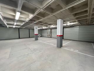 Parking coche en Puerta del Ángel. Boxplaza de garaje en venta en madrid