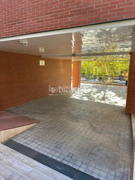 Foto 336ea096-6dc6-4a2d-9ab0-eea4cd27e484. Pis amb aparcament a Palacio Madrid