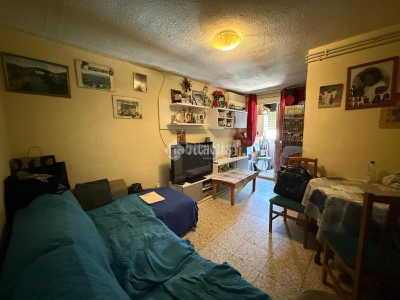 Foto d7967a6e-1aff-4682-b560-fc2fc36ec0f1. Pis a Villaverde Alto Madrid