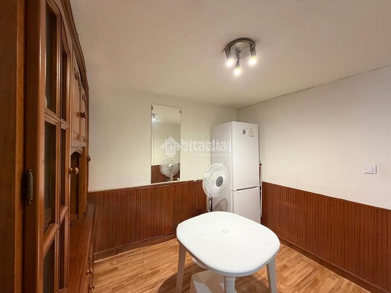 Foto c3a6e5aa-74bf-4c96-864a-30d3f19f4a28. Pis a Villaverde Alto Madrid