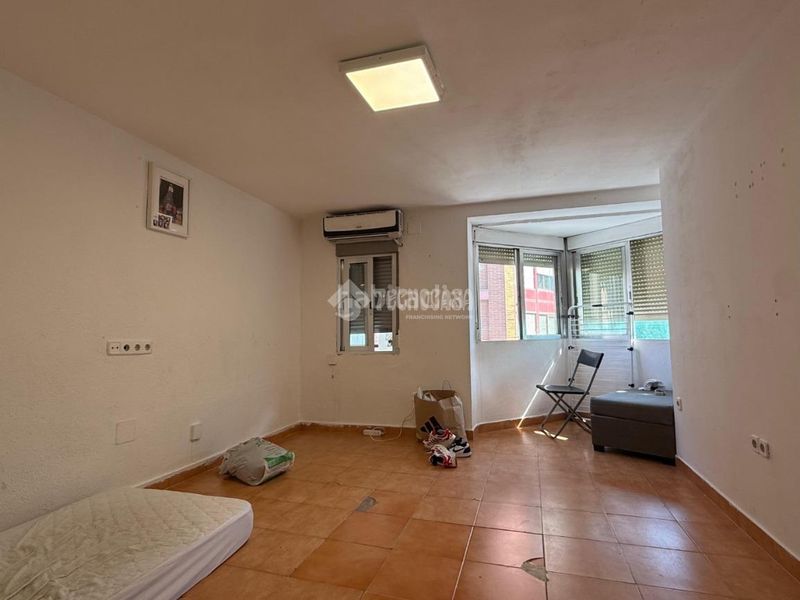 Foto 83d688e4-d23d-4662-af8f-f6b90fd2790b. Pis a Villaverde Alto Madrid