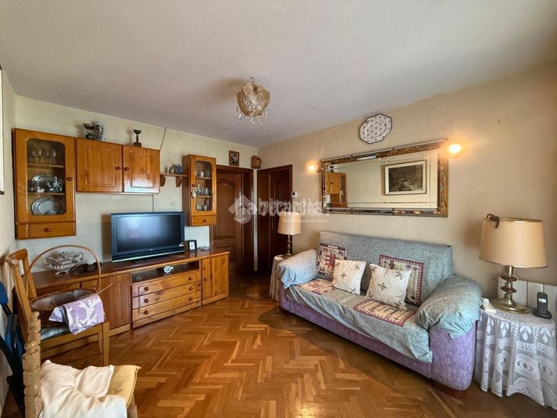 Foto 0e61b9d6-98a1-4838-902d-118109755823. Piso  en venta en Villaverde Alto Madrid