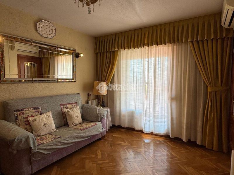 Foto 27b69c31-3c29-4bdf-b17f-cb9432c9bf15. Piso  en venta en Villaverde Alto Madrid