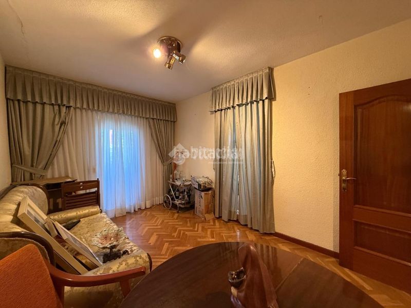 Foto b165a72d-bb65-42b4-b074-c714caa675b3. Piso  en venta en Villaverde Alto Madrid
