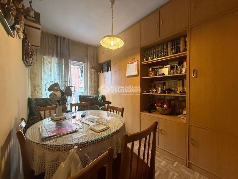 Foto f71e3f1b-b856-4401-bc34-0880131b66c9. Pis a Villaverde Alto Madrid