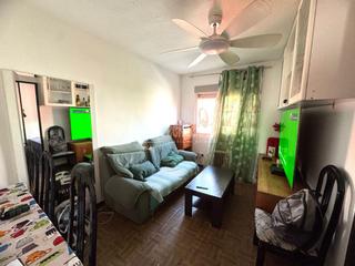 Pis  C. emilia ballester. Piso en venta en madrid