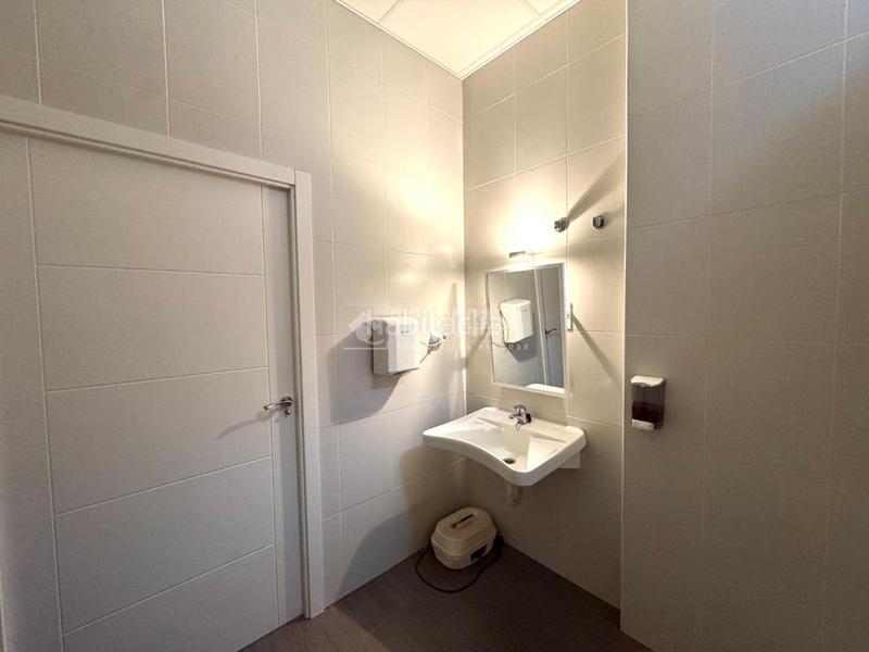 Foto 25595b21-c209-42f3-b25c-0c763a82591c. Local commercial dans Villaverde Alto Madrid