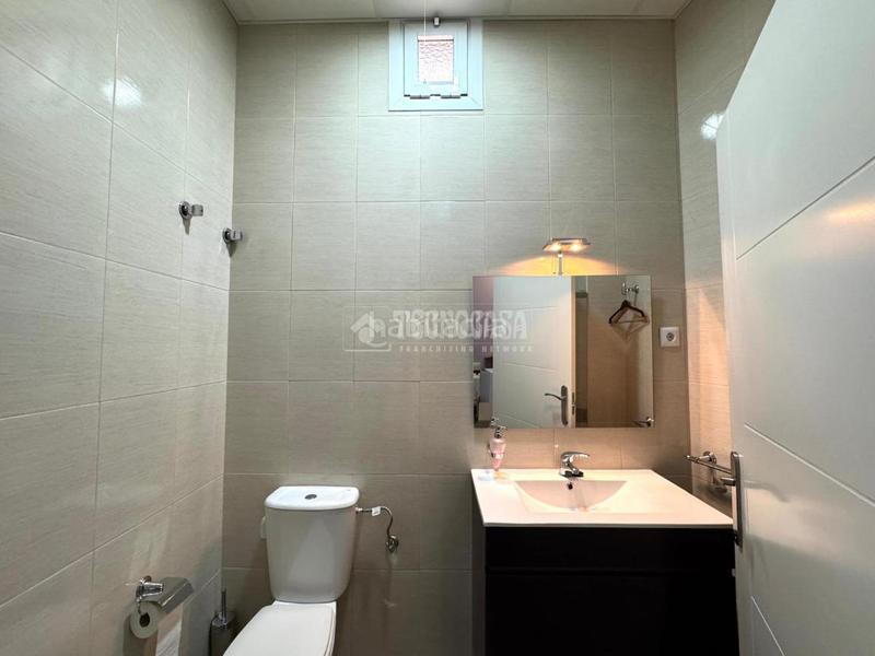 Foto 47d34de0-4522-4414-9f09-f00cd8490b91. Local commercial dans Villaverde Alto Madrid