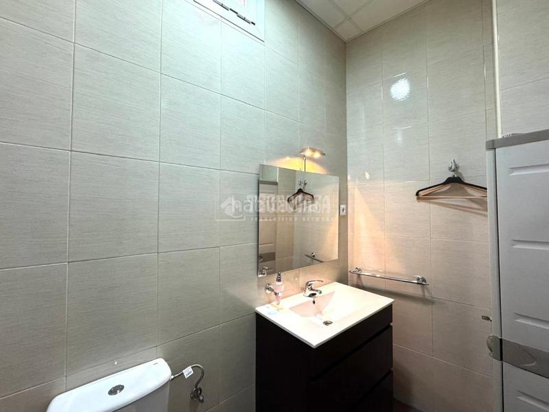 Foto de01e79c-d752-45c5-8f1b-4831ca07220d. Local commercial dans Villaverde Alto Madrid