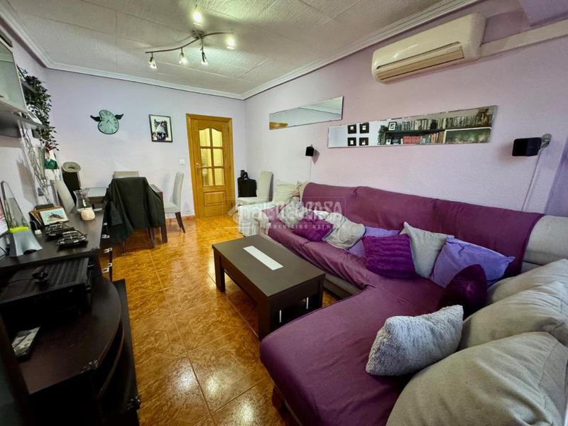 Foto 4bdb9ff9-493d-4a4b-b4f1-746d4a7a2262. Appartamento con riscaldamento in Villaverde Alto Madrid