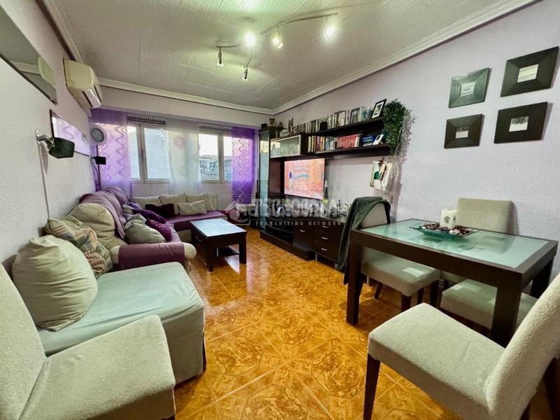 Foto 866630e5-e2b3-49c4-9841-90ef7b5aa2d4. Appartamento con riscaldamento in Villaverde Alto Madrid