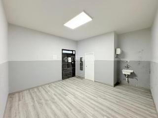 Location Local commercial à Villaverde Alto. Local comercial en alquiler en madrid