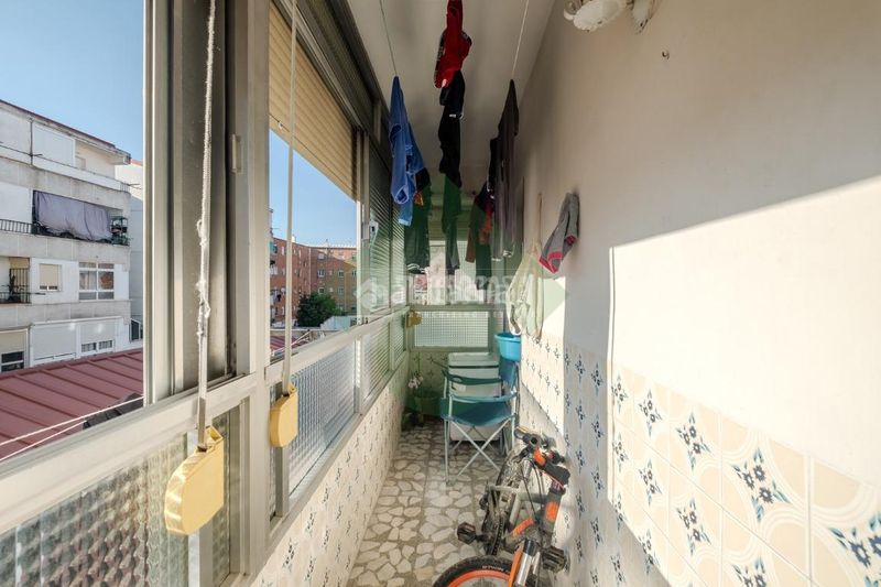 Foto 42507ca4-b2b4-4740-a98d-0c9e54e23796. Pis a Villaverde Alto Madrid